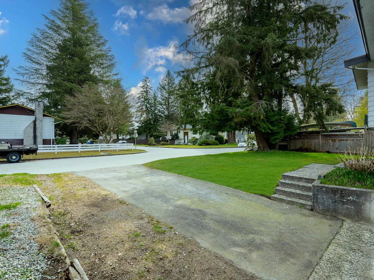11671 211 Street, Maple Ridge, BC, V2X 7T5 - 4