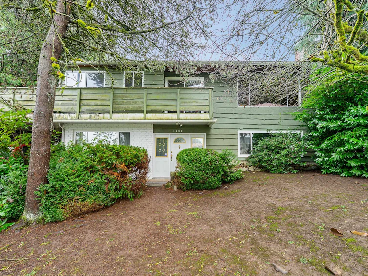 1760 Bowman Avenue, Coquitlam, BC, V3J 6C8 - 2