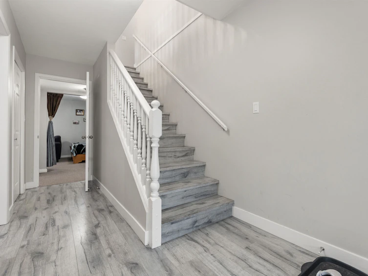 32110 Rogers Avenue, Abbotsford, BC, V2T 5B7 - 7