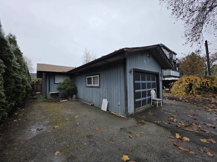 8899 128th Street, Surrey, BC, V3V 5M6 - 2