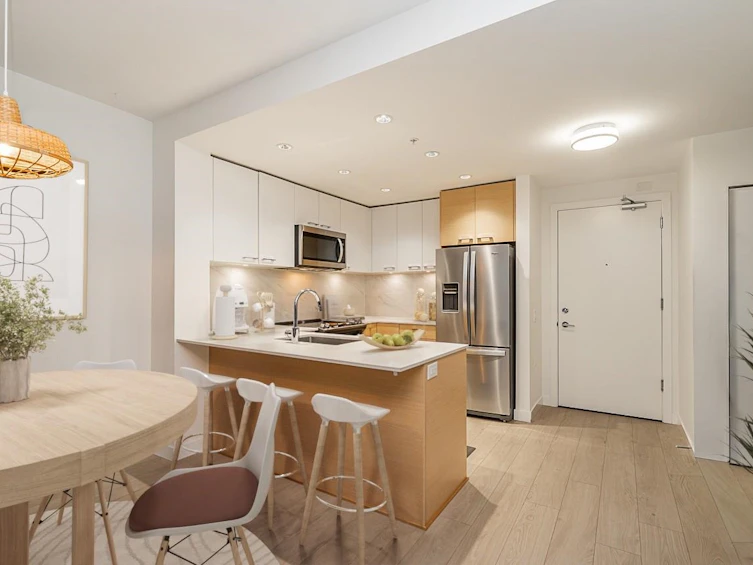 205-10581 140 Street, Surrey, BC, V3T 0M7 - 11