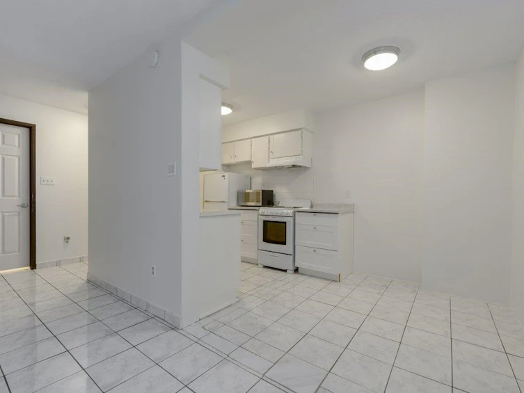 105-1585 E 4th Avenue, Vancouver, BC, V5N 1J9 - 20