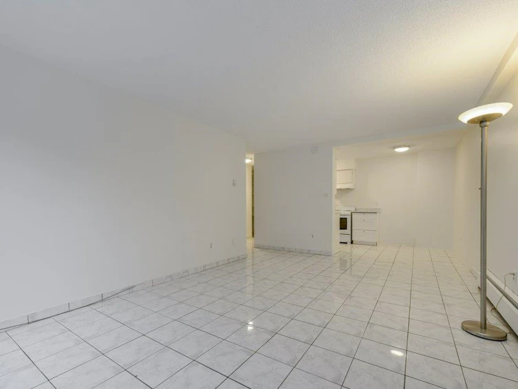 105-1585 E 4th Avenue, Vancouver, BC, V5N 1J9 - 18