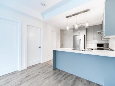 110-6328 King George Boulevard - 2