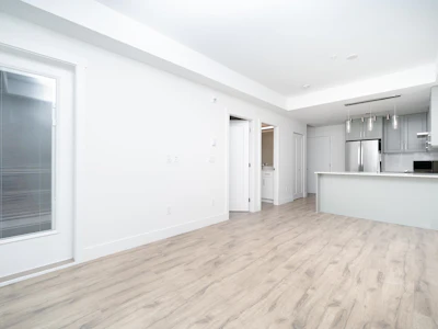 110-6328 King George Boulevard - 5
