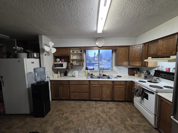 9072 187th Street, Surrey, BC, V4N 3N4 - 5
