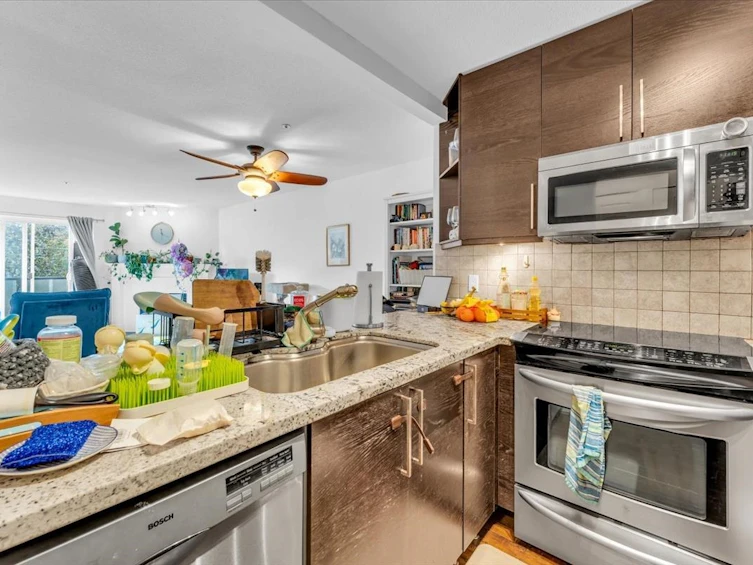 307-876 W 16th Avenue, Vancouver, BC, V5Z 3T8 - 8
