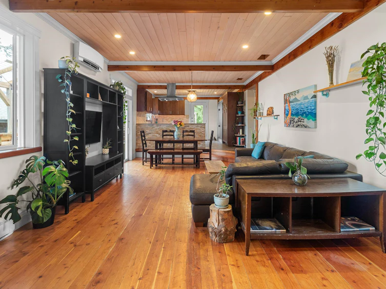 964 Village Drive, Bowen Island, BC, V0N 1G1 - 9