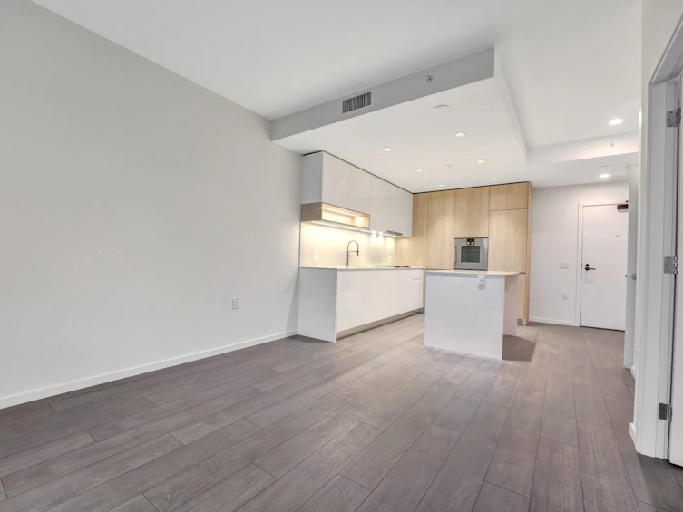 404-6200 Minoru Boulevard, Richmond, BC, V6Y 0M9 - 10