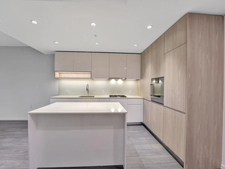 404-6200 Minoru Boulevard, Richmond, BC, V6Y 0M9 - 3