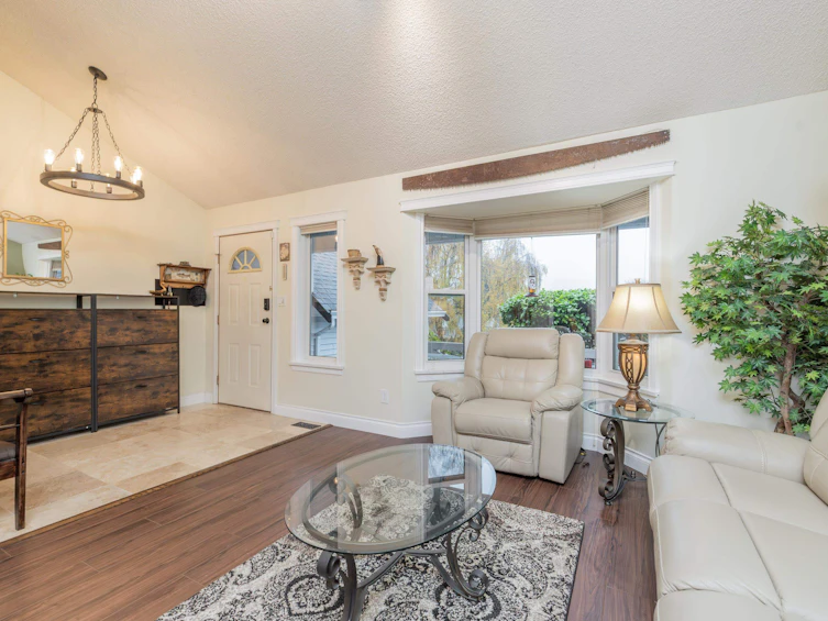 13452 62a Avenue, Surrey, BC, V3X 1K4 - 11