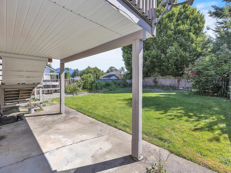 12326 Aurora Street, Maple Ridge, BC, V2X 0J5 - 5