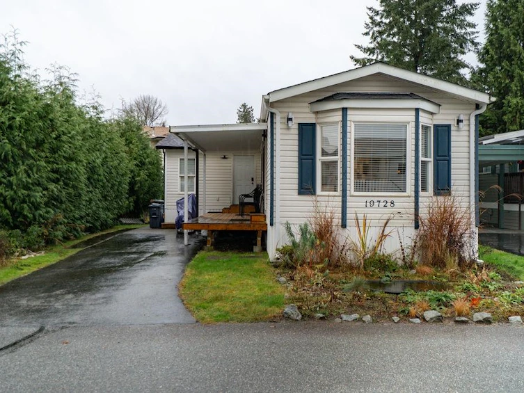 19728 Poplar Place, Pitt Meadows, BC, V3Y 1Z3