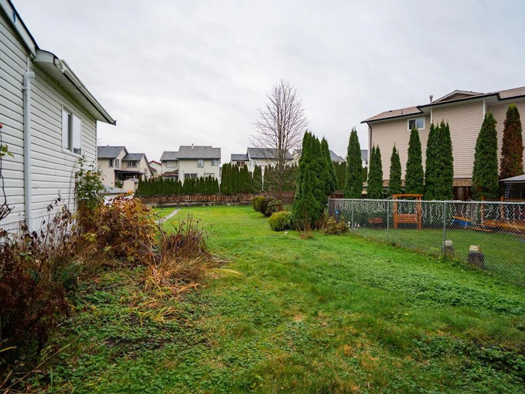 19728 Poplar Place, Pitt Meadows, BC, V3Y 1Z3 - 19