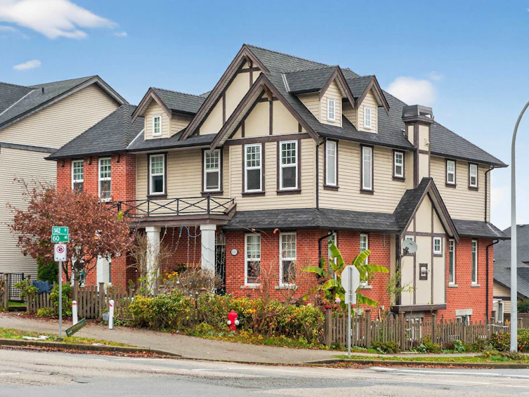14191 60 Avenue, Surrey, BC, V3X 0G1 - 2
