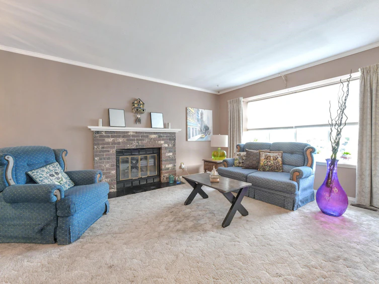 6043 174 Street, Surrey, BC, V3S 2V5 - 5