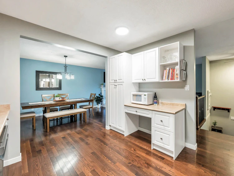 4932 205 Street, Langley, BC, V3A 5P7 - 6