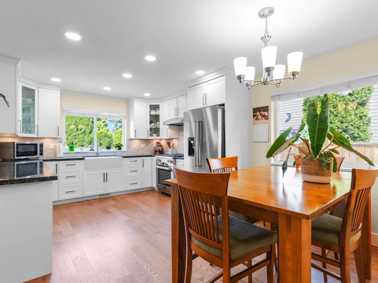9253 203b Street, Langley, BC, V1M 2L8 - 9