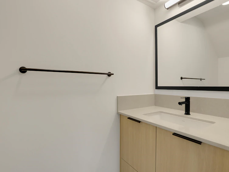 TH4-9456 134 Street, Surrey, BC, V3V 0G8 - 25