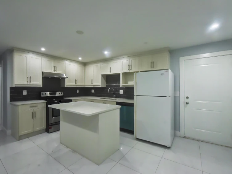 1675 136 Street, Surrey, BC, V4A 4E3 - 24
