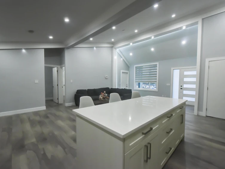 1675 136 Street, Surrey, BC, V4A 4E3 - 4