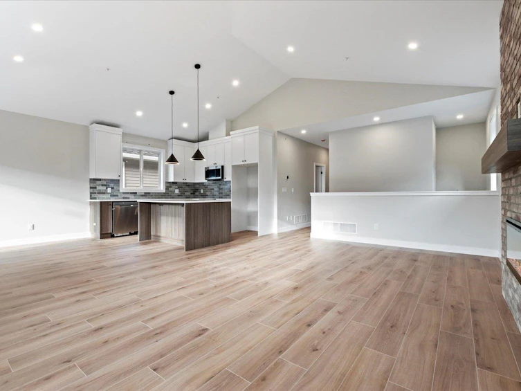 44444 Keith Wilson Road, Chilliwack, BC, V2R 4B6 - 9
