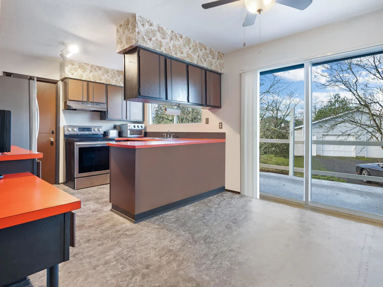 6055 172 Street, Surrey, BC, V3S 4Y2 - 34