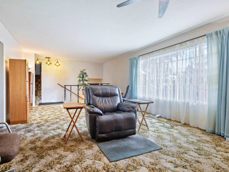 6055 172 Street, Surrey, BC, V3S 4Y2 - 5
