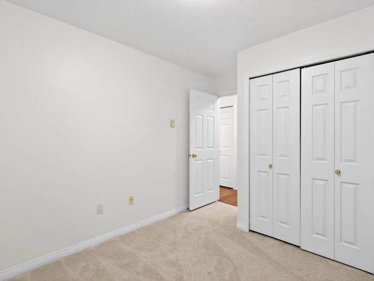 303-9865 140 Street, Surrey, BC, V3T 4M4 - 25