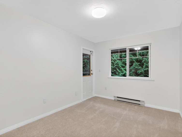 303-9865 140 Street, Surrey, BC, V3T 4M4 - 21