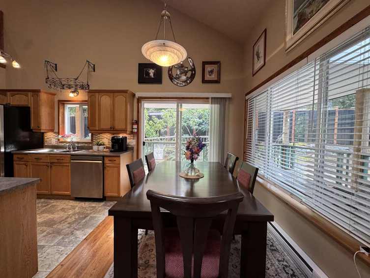 714 Charter Road, Mayne Island, BC, V0N 2J1 - 4