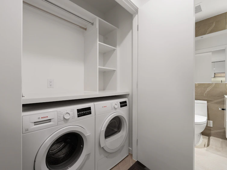 915-6200 Minoru Boulevard, Richmond, BC, V6Y 0M9 - 13