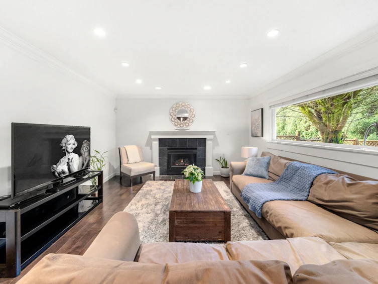 2733 Tempe Glen Drive, North Vancouver, BC, V7N 4K5 - 9