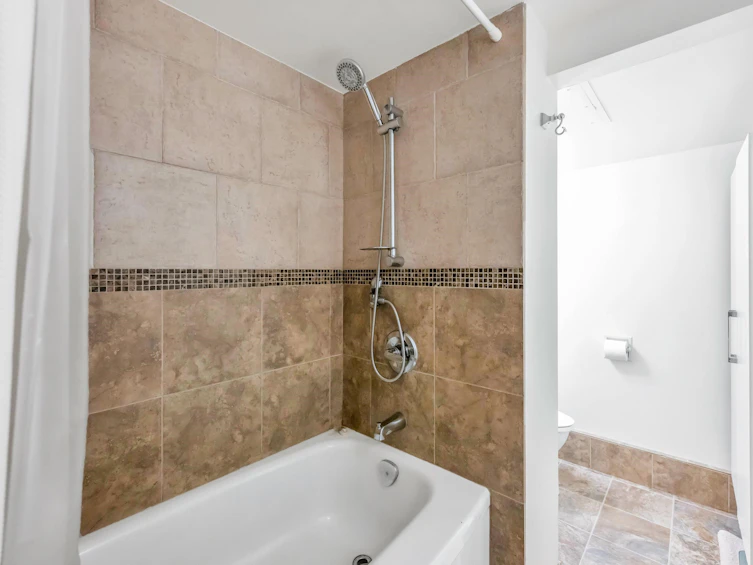 8823 Nash Street, Langley, BC, V1M 2R9 - 13