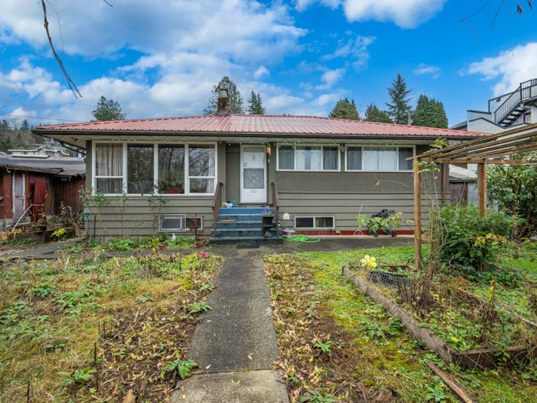 7288 Inlet Drive, Burnaby, BC, V5A 1C4