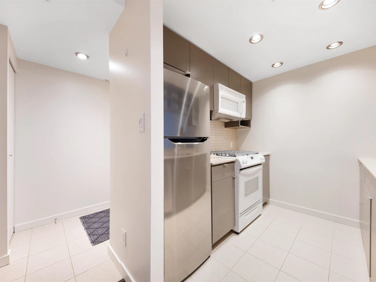 307-928 Beatty Street, Vancouver, BC, V6Z 3G6 - 6