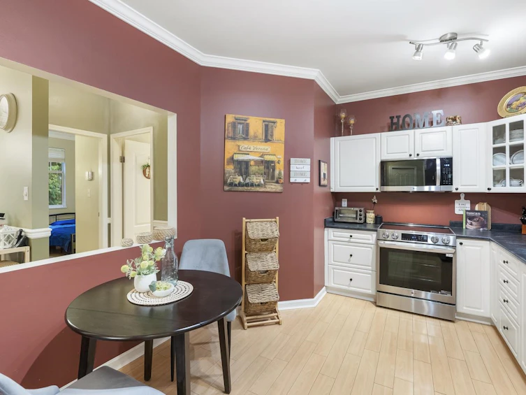 311-5677 208 Street, Langley, BC, V3A 8J5 - 11