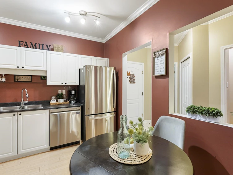 311-5677 208 Street, Langley, BC, V3A 8J5 - 13