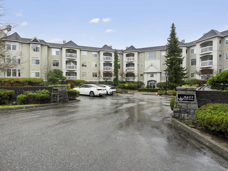 311-5677 208 Street, Langley, BC, V3A 8J5 - 31