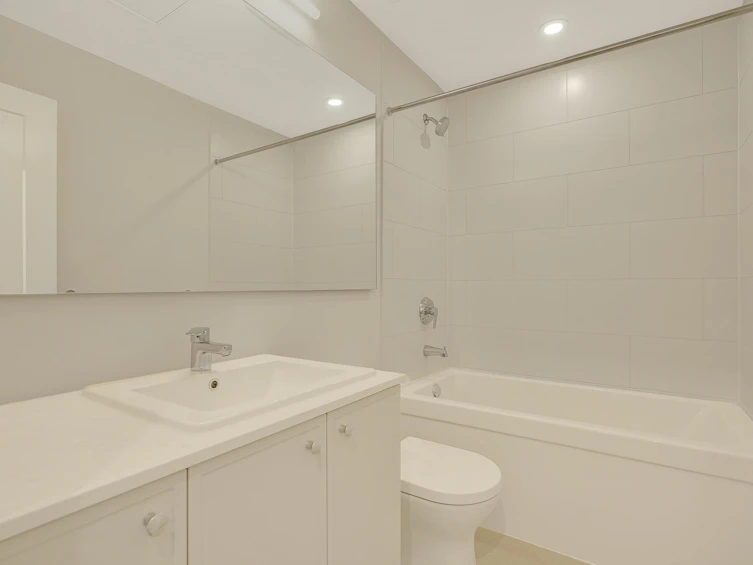 80-14151 58a Avenue, Surrey, BC, V3X 0L1 - 16