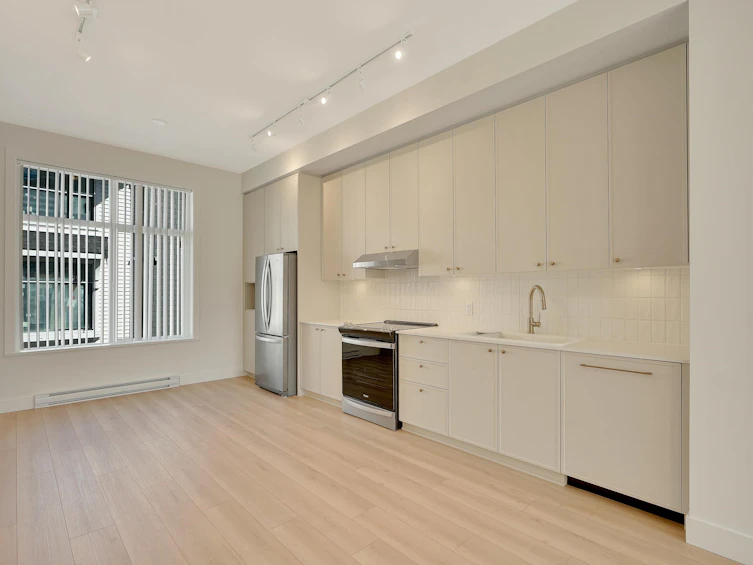 80-14151 58a Avenue, Surrey, BC, V3X 0L1 - 3