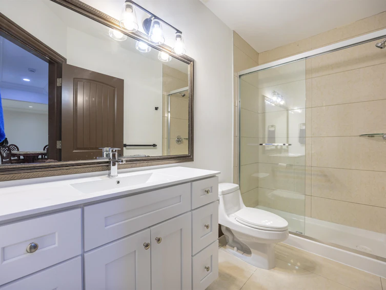 7282 Ridge Drive, Burnaby, BC, V5A 1B5 - 16