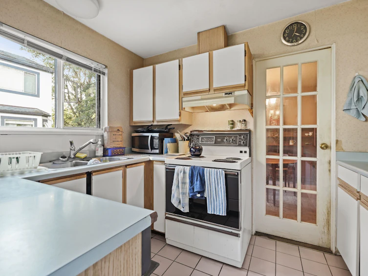 1621 Fell Avenue, North Vancouver, BC, V7P 2K5 - 12
