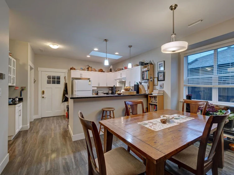 763 Gerussi Lane, Gibsons, BC, V0N 1V7 - 12