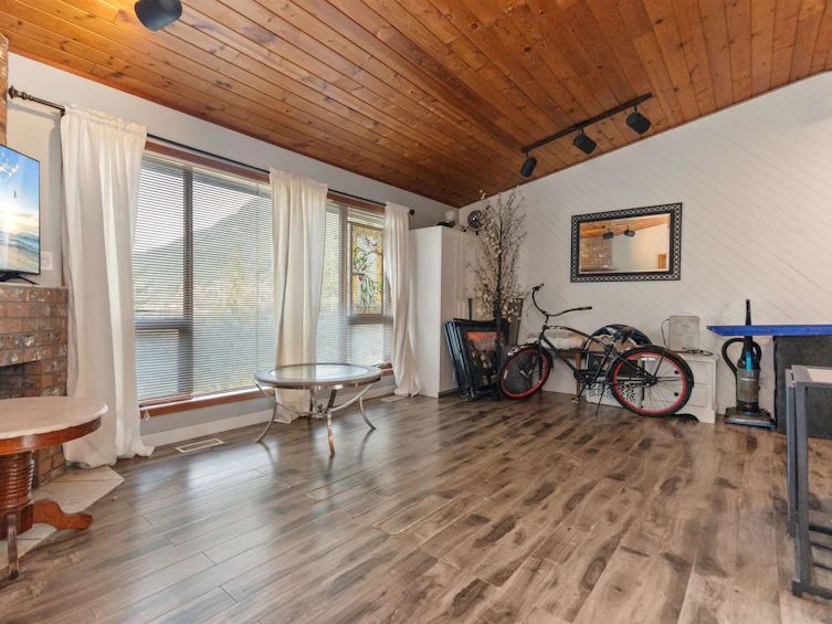 66176 Kawkawa Lake Road, Hope, BC, V0X 1L1 - 14