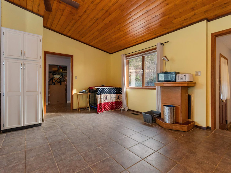 66176 Kawkawa Lake Road, Hope, BC, V0X 1L1 - 10