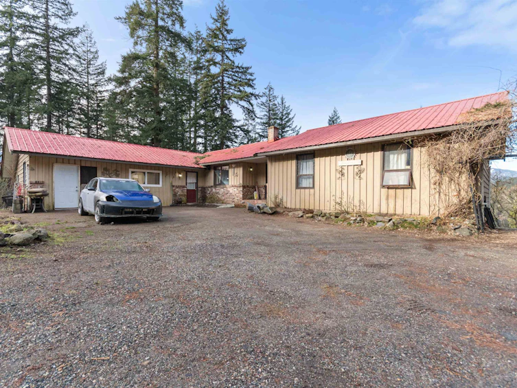 66176 Kawkawa Lake Road, Hope, BC, V0X 1L1 - 2