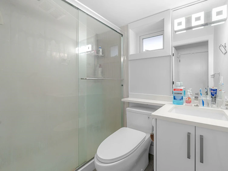 6751 Knight Street, Vancouver, BC, V5P 2W4 - 28