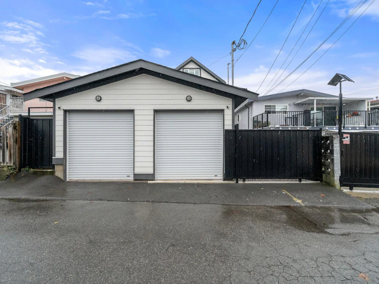 6751 Knight Street, Vancouver, BC, V5P 2W4 - 37