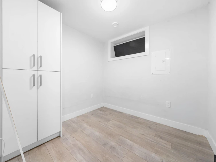 6751 Knight Street, Vancouver, BC, V5P 2W4 - 34